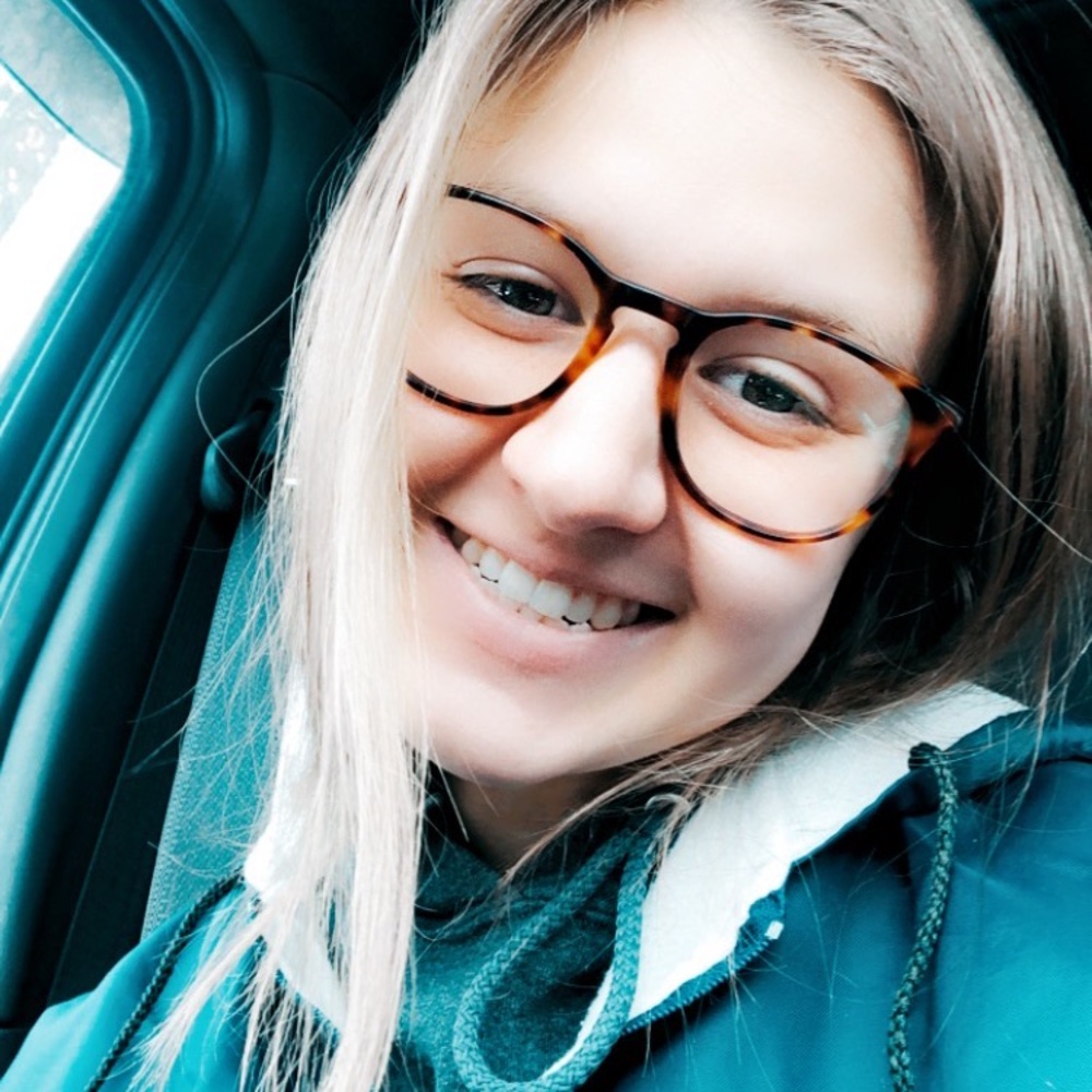 Meet your Posher, Valerie